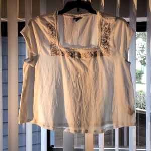 Torrid size 1, white blouse with silver embroidered florals.